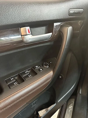 Kia Sorento XM FL 2013 2.2 AWD - imagine 7