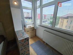 Apartament cu 3 camere de vanzare in zona Soarelui - imagine 14