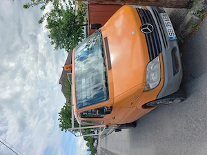 Vând Mercedes Sprinter, 5 locuri și platforma 2.7x2.  km - imagine 2