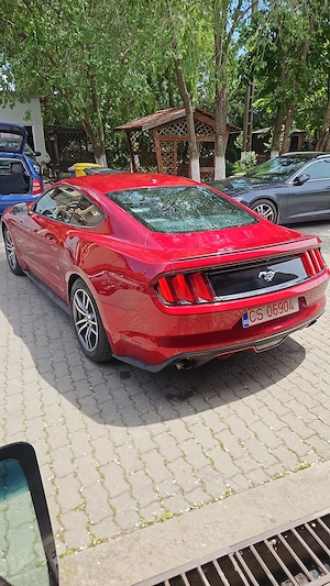 Vând Ford Mustang 2.3 din 2017 preț 17500 - imagine 4