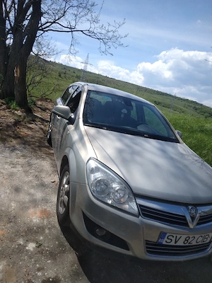 Opel Astra H - imagine 3