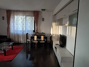 Închiriez apartament 3 camere complet mobilat și utilat cu parcare subterana și gradina proprie  - imagine 3