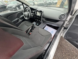 Renault Clio - imagine 17