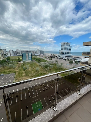 DE VÂNZARE APARTAMENT 2 camere zona cluburi Mamaia - imagine 8