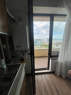 DE VÂNZARE APARTAMENT 2 camere zona cluburi Mamaia - imagine 7
