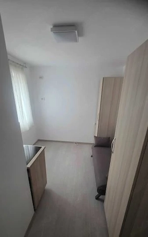 Garsoniera de vanzare zona CET, MOBILATA UTILATA, ETAJ 2 - imagine 3