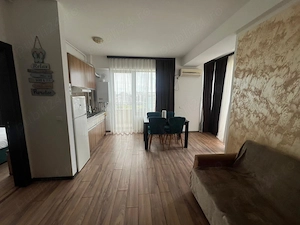 DE VÂNZARE APARTAMENT 2 camere zona cluburi Mamaia - imagine 12