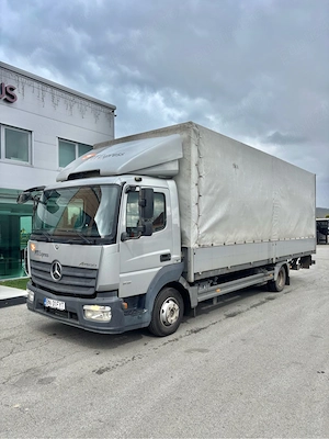 Mercedes-Benz Atego 818 + lift