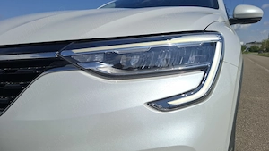 Renault Arkana 1.6 Full Hibrid - imagine 9
