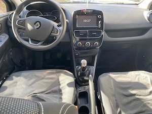 Ofer spre vânzare un autoturism marca Renault Clio 4, motorizare benzină 1.2 l, rulaj (9800 Km). - imagine 9