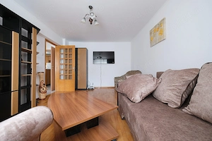 Cal. Calarasilor, apartament 2 camere decomandate, mobilate si utilate, etaj 6 in bloc 1990 - imagine 2