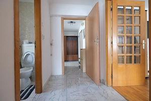 Cal. Calarasilor, apartament 2 camere decomandate, mobilate si utilate, etaj 6 in bloc 1990 - imagine 8