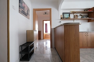 Cal. Calarasilor, apartament 2 camere decomandate, mobilate si utilate, etaj 6 in bloc 1990 - imagine 10