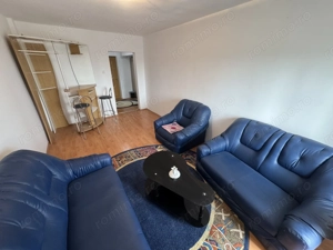 Apartament 2 camere zona Poarta 6 cu Centrala si Parcare