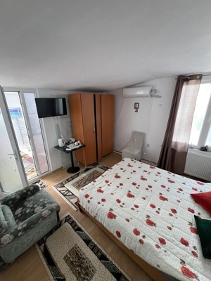 Casa/Vila cu 5 camere de vanzare Central - imagine 6