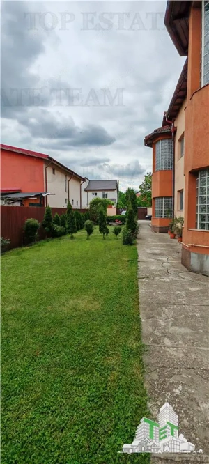Vila 10 camere 970mp, teren 1045mp, pt ninim 2 familii, mobilata utilata, 2 garaje, toate utilitatil - imagine 5