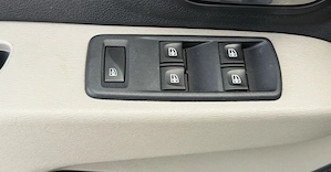 Dacia Lodgy dCi 110 Prestige - imagine 17