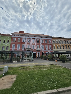 direct proprietar   zona teatru 