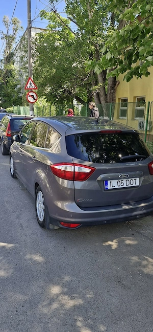 Ford C-Max 2012 luna Decembrie .itp valabil pana in 2027 Mai.toate schimburile de ulei facute la cut