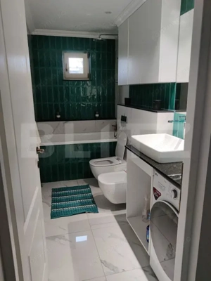 Apartament modern, 3 camere, 65 mp, zona Policlinica  - imagine 9