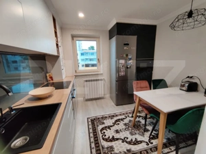 Apartament modern, 3 camere, 65 mp, zona Policlinica  - imagine 6