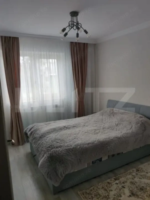 Apartament modern, 3 camere, 65 mp, zona Policlinica  - imagine 5