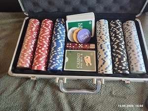 Set de poker cu valiza