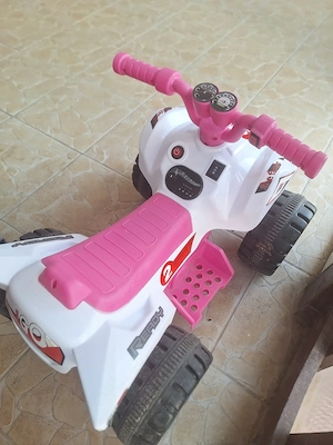 Vând Atv electric pentru copii  - imagine 4