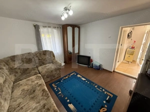 Casa partial renovata, 60mp utili , 6000 mp teren, zona Georocu Mare - imagine 3