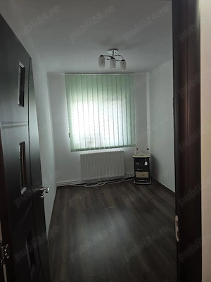 Vand apartament 3 camere decomandat, complet renovat, Clasa A - imagine 3