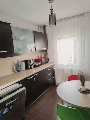 Apartament cu 2 camere, parter, zona Kiriac - imagine 6