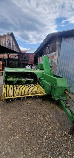 Presa John Deere 342A - imagine 6