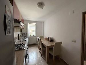 Apartament 1 Camera Decomandat Etaj 1 Centrala Proprie Zona Braytim Unitatea Militara - imagine 2