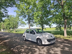 Peugeot 206+ an 2009 înmatriculat Ro  - imagine 7