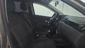 Dacia Duster ECO-G 100 Comfort - imagine 15