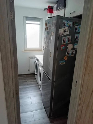 Vând apartament 3 camere  - imagine 2