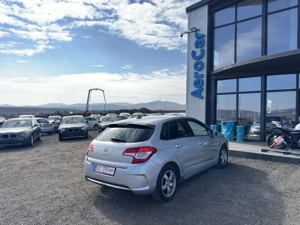 Citroen C4 - imagine 9