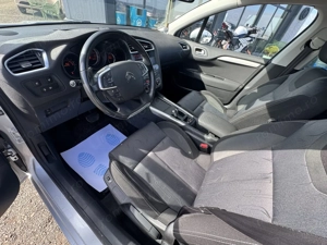 Citroen C4 - imagine 12