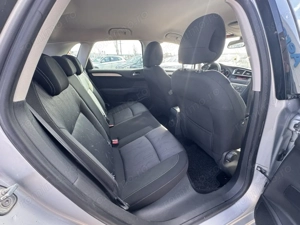Citroen C4 - imagine 19