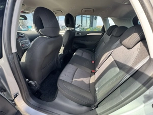 Citroen C4 - imagine 17