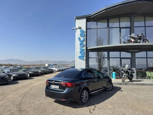 Toyota Avensis - imagine 6