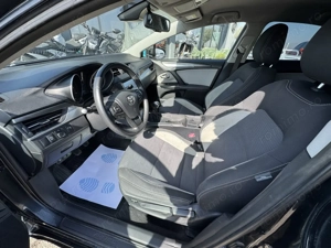 Toyota Avensis - imagine 11