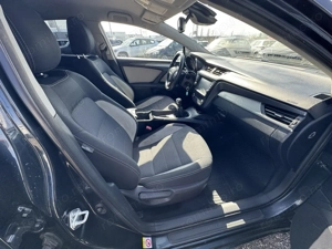 Toyota Avensis - imagine 20