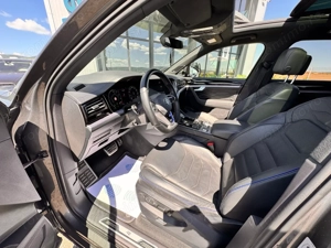 Vw Touareg - imagine 17