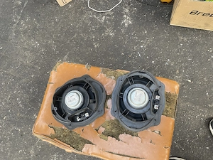 Amplificare subwoofer radio cd Mazda 3 - imagine 2