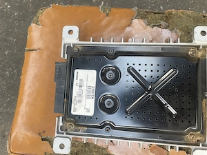 Amplificare subwoofer radio cd Mazda 3 - imagine 6