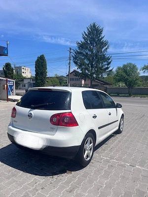 Vând aceasta mașină 