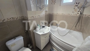 Apartament de inchiriat cu 3 camere mobilate utilate in zona Centrala - imagine 9