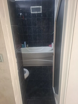 Proprietar Vând Apartament 4 camere 