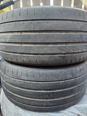 Vand 2 anvelope vara Goodyear Eagle F1 asymetric 6, 245 40 19, fabricatie 2022